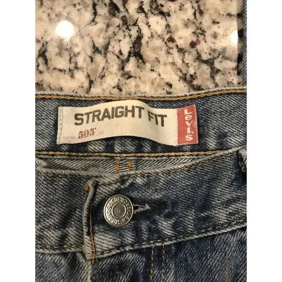 Vintage Levi's Jeans - 505 Regular Straight Light Wash Size:‎ 38x34 - Picture 6 of 10